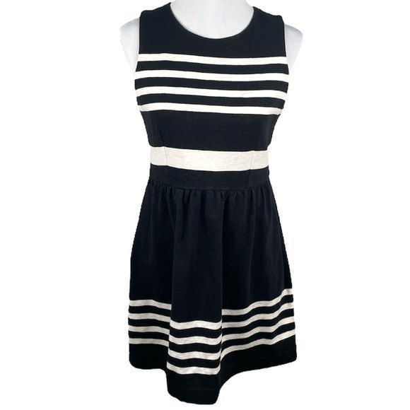 J. Crew Striped Daybreak Flare Dress Black White Size Small - Picture 8 of 8
